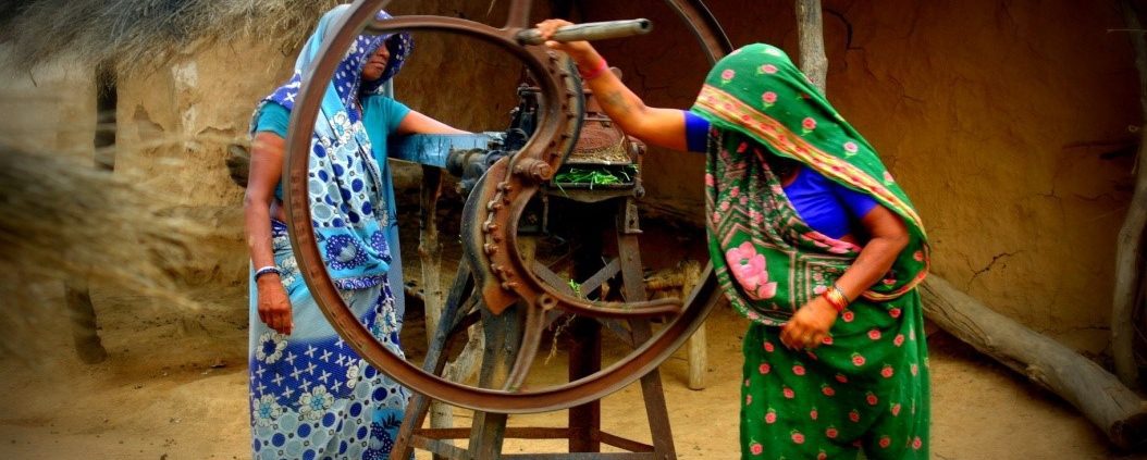 mujer, India, empleo sostenible