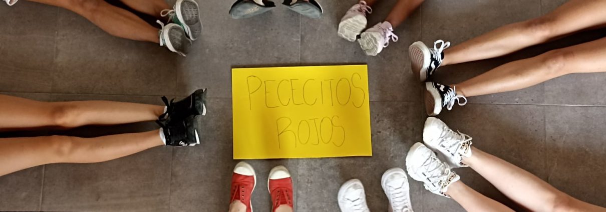 jovenes se mojan por guatemala